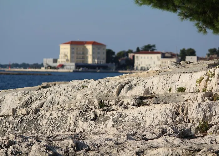 Radovan 1 아파트 포레치