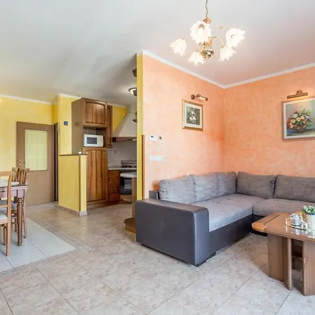 Apartment Apartments Residence Radovan 1 Porec