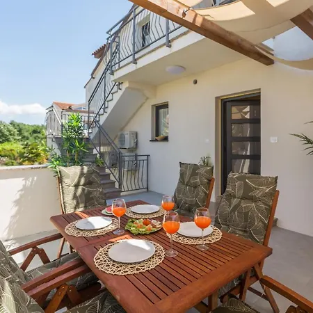 Radovan 1 Appartement *